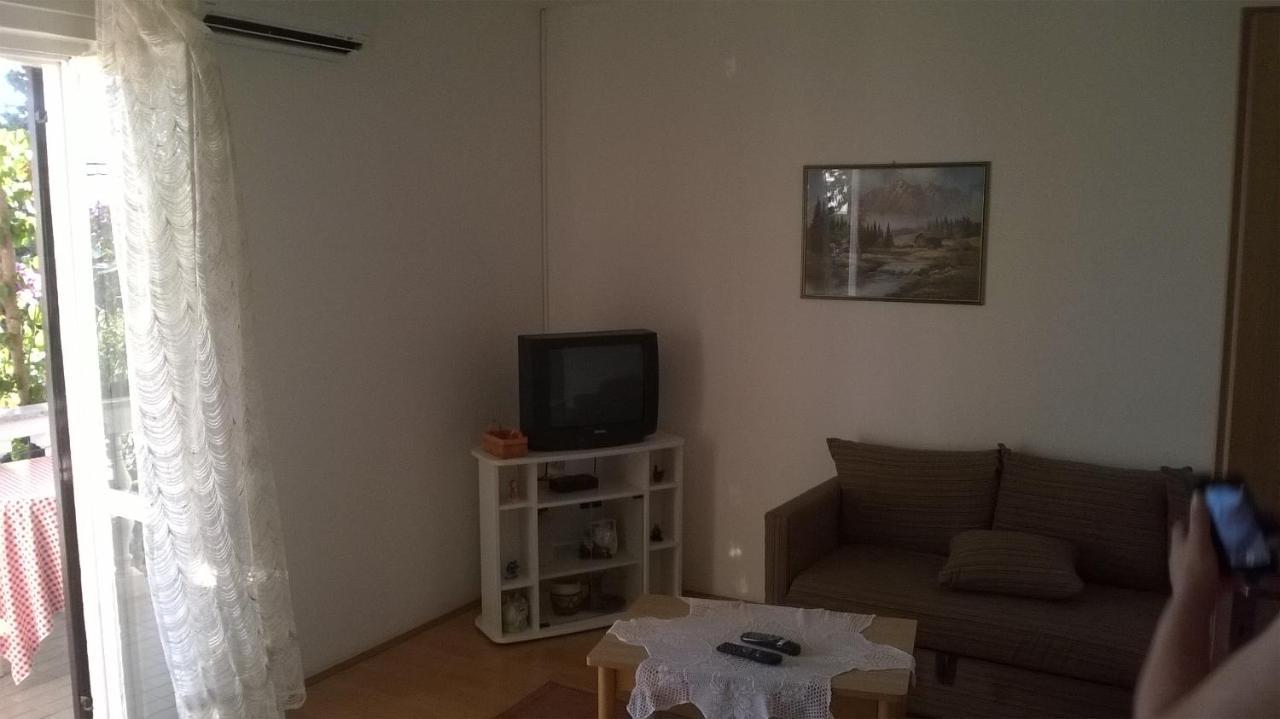 Apartments By The Sea Barbat, Rab - 17620 Barbat na Rabu Zewnętrze zdjęcie